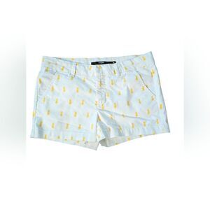 •Harper• Pineapple Patterned Short Shorts - Size Medium